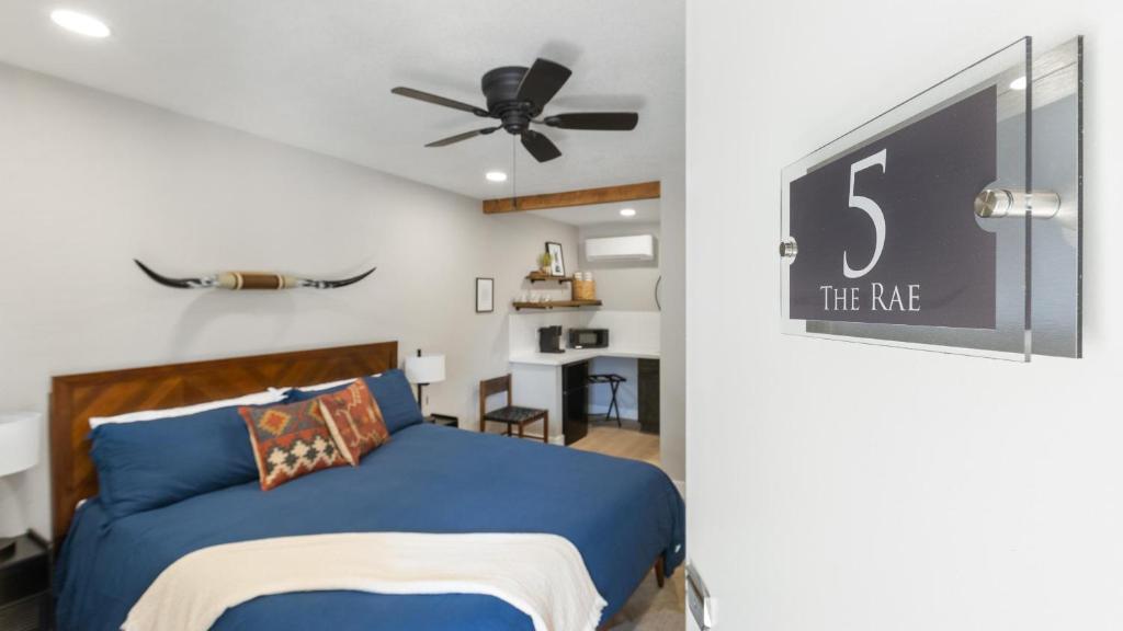 The Rae | Sequoia Motel RM 5